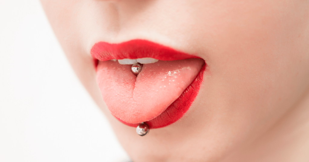 Piercing na Boca - IOM - INSTITUTO ODONTOLÓGICO